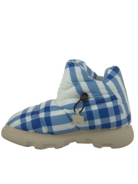 Burberry snow boots main image 5